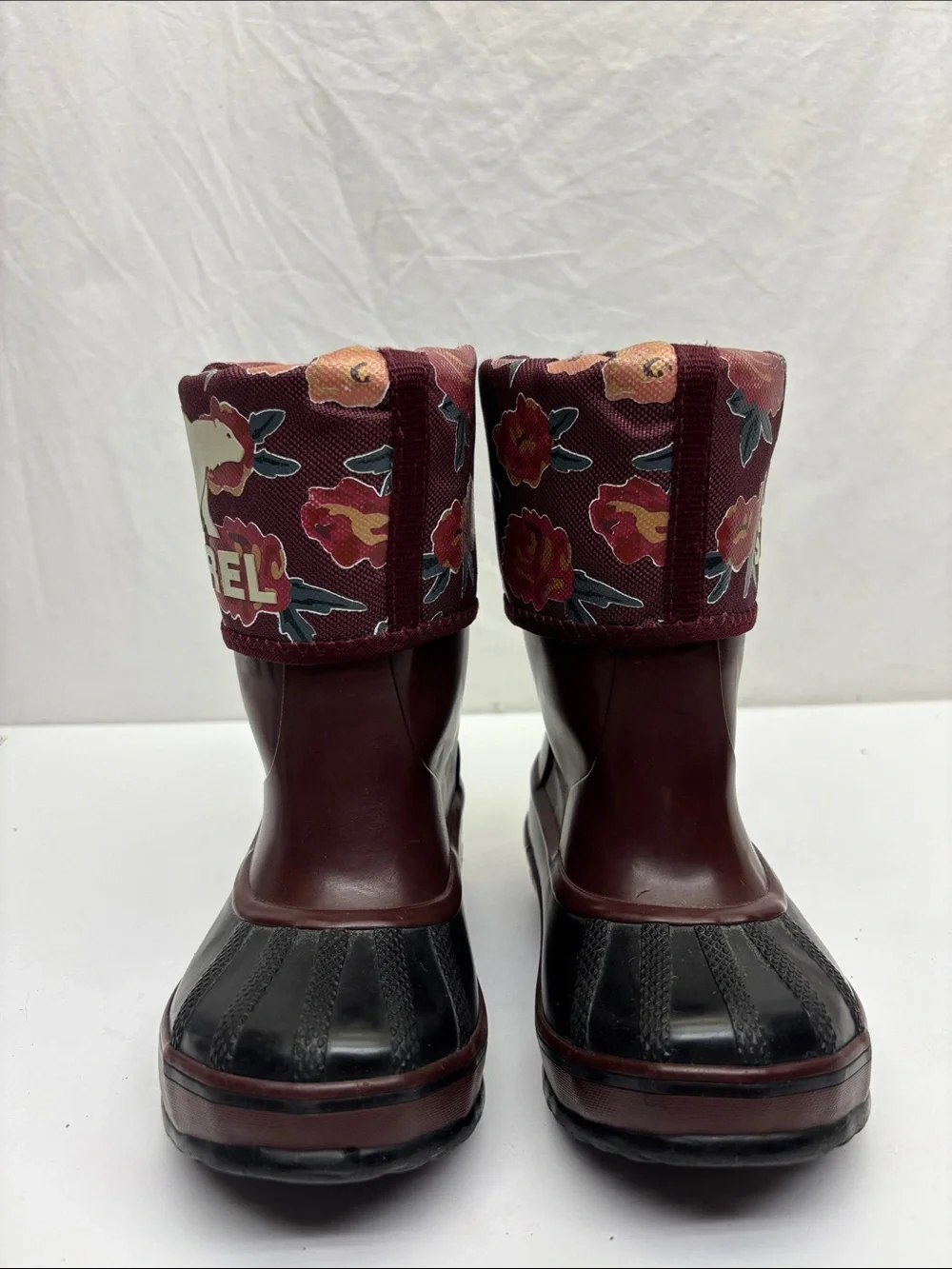 Sorel floral rain boots, SZ 8 for toddler girl, box 73